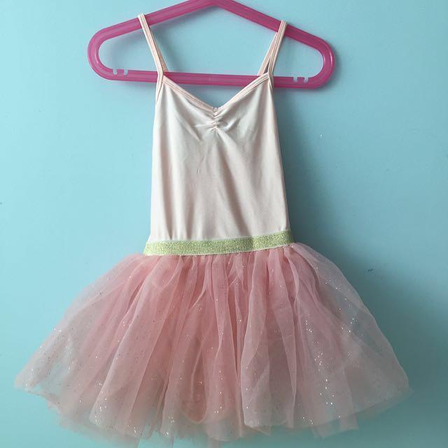 h&m ballerina dress