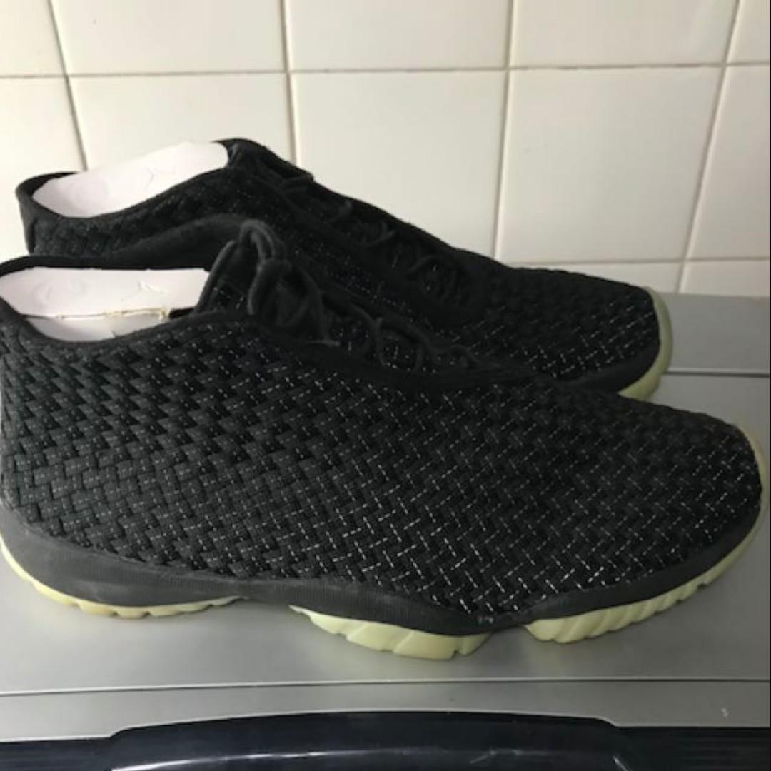 Jordan future shop premium glow 2018