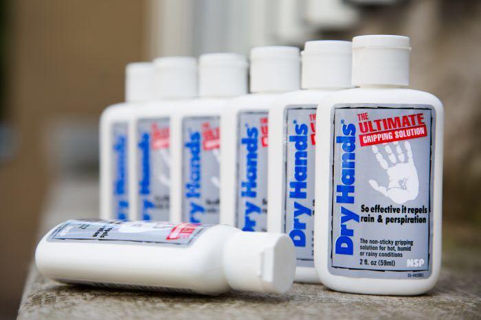Dry Hands Ultimate Gripping Solution For Sweaty Palm Wet Hands