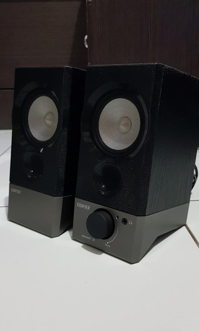 edifier r19u