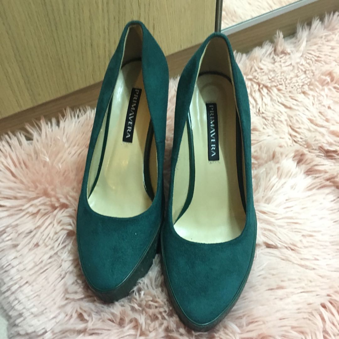 emerald green wedges