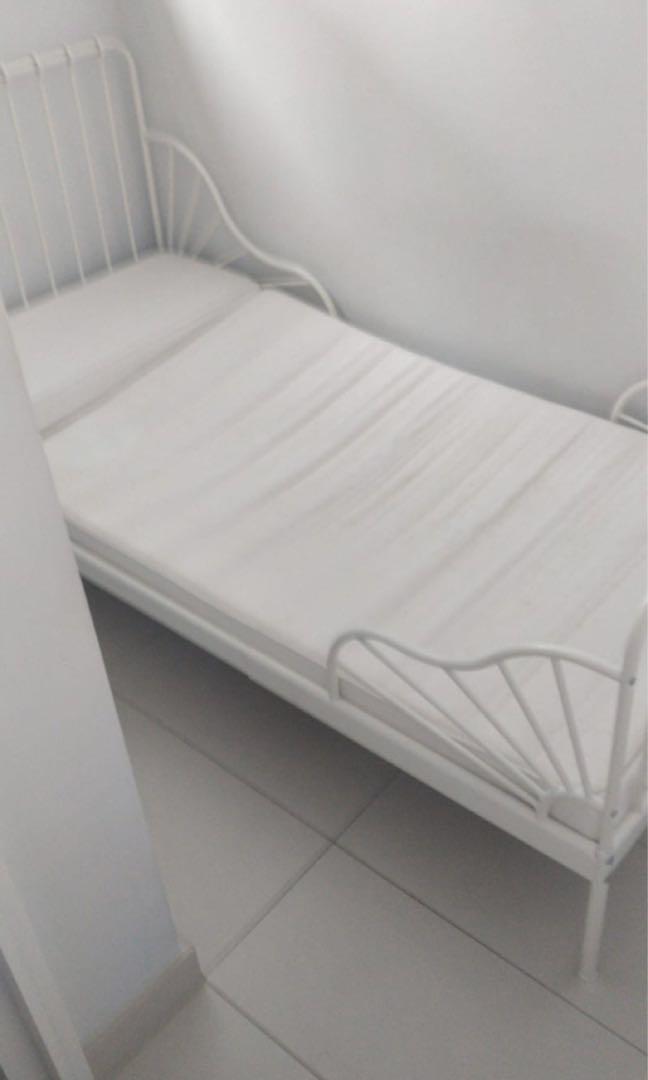 Ikea Minnen Extendable Bed Frame with Slat inc mattress, Furniture