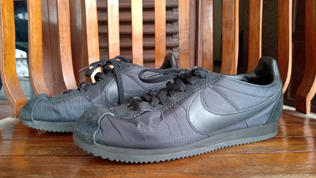 Jual Nike Cortez Original Second Fesyen Pria Sepatu Sneakers di Carousell
