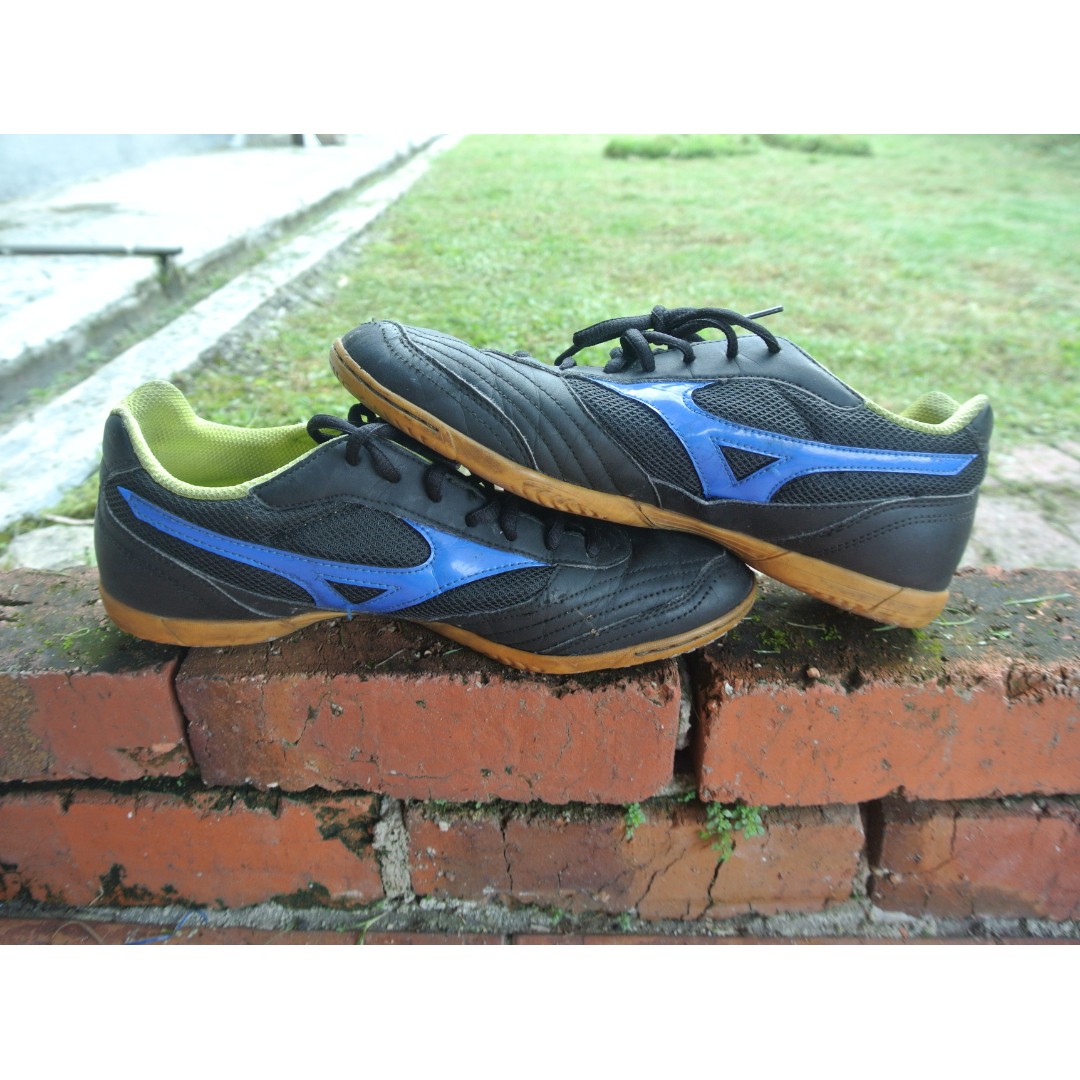 Mizuno Futsal Shoe