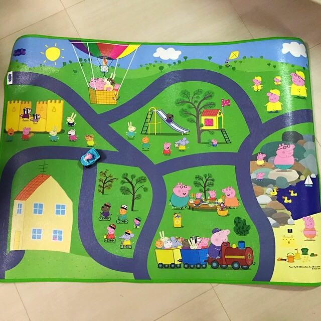 Peppa Pig Playmat with George Pig Car 