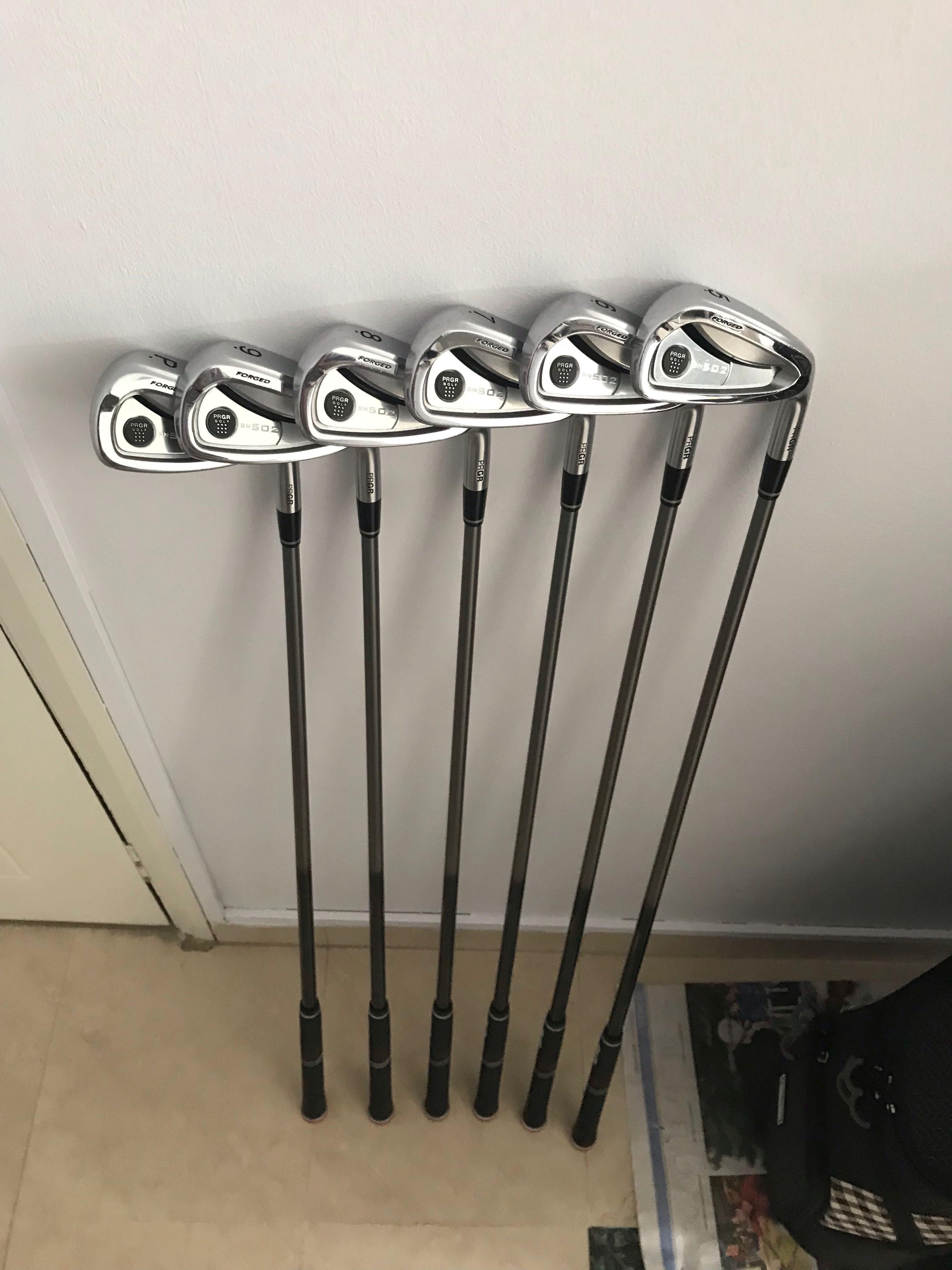 PRGR GN 502 silver forged irons 4-PW, Sports Equipment, Sports & Games