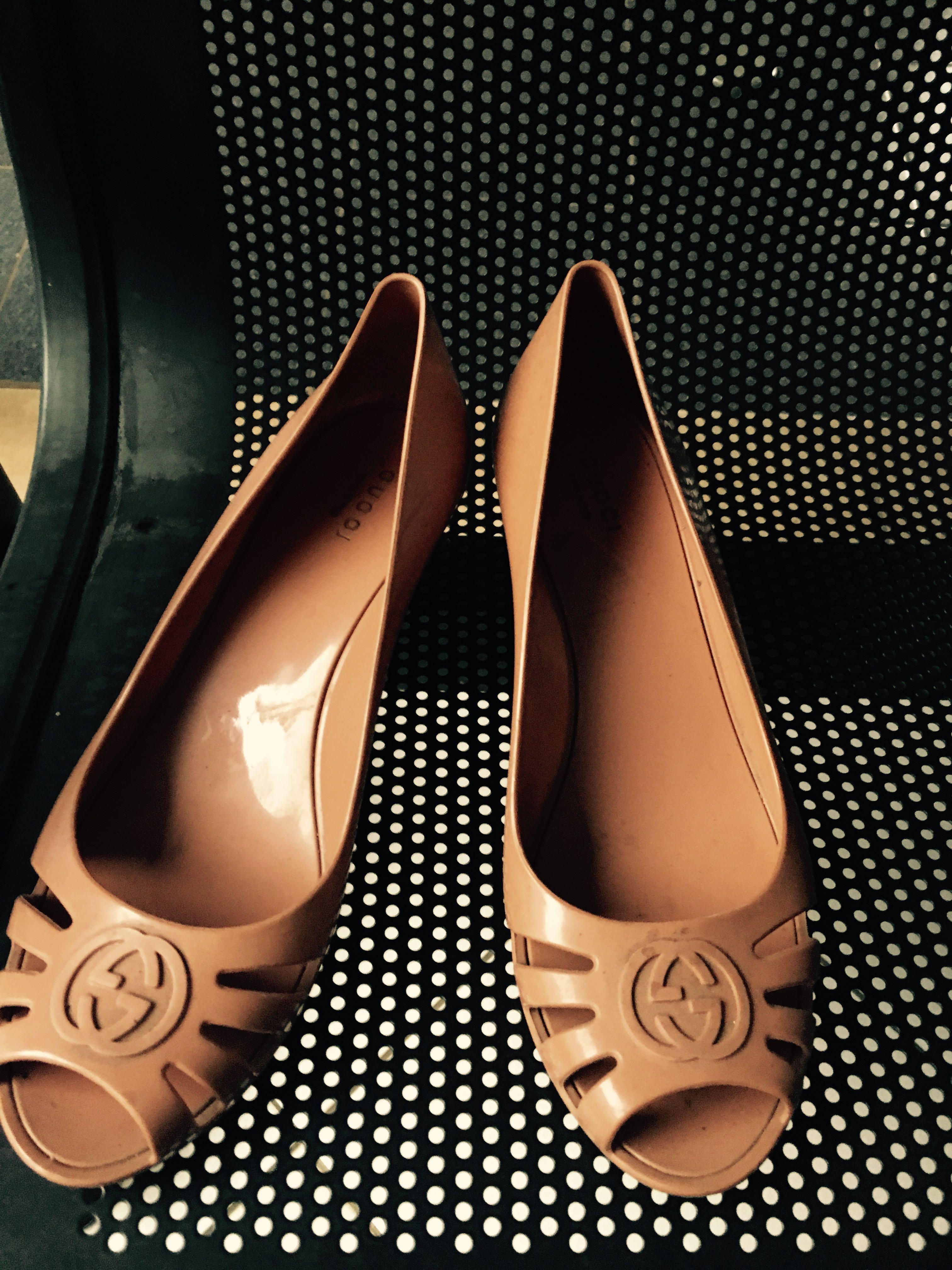 Yg clearance jelly shoes