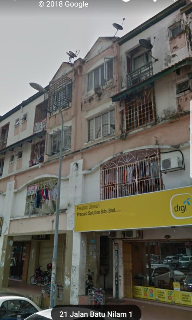 Shop Apartment Bandar Bukit Tinggi Jalan Batu Nilam 1 Property Rentals On Carousell