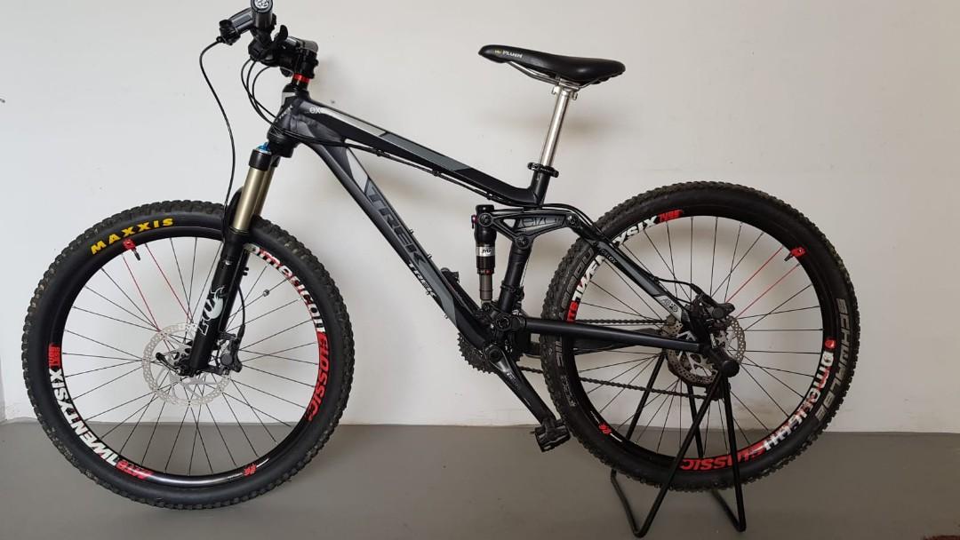 trek fuel ex 8 mountain bike