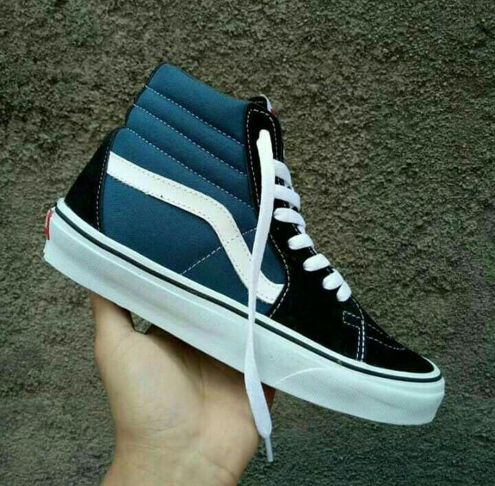 vans sk8 hi navy white