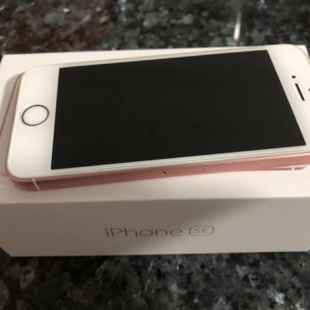 Wts Used Apple Iphone Se 16gb Rose Gold Mobile Phones Tablets Iphone Others On Carousell