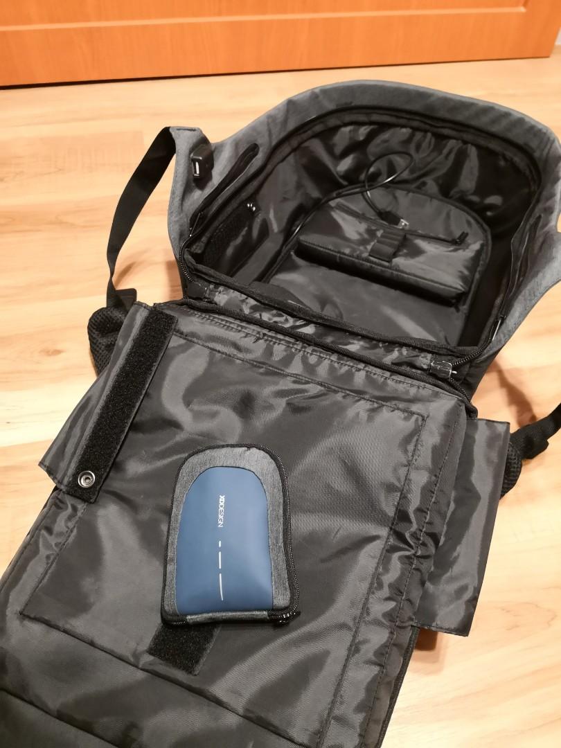 XD Design Original Bobby Compact AntiTheft Backpack (Dark Blue), Men's