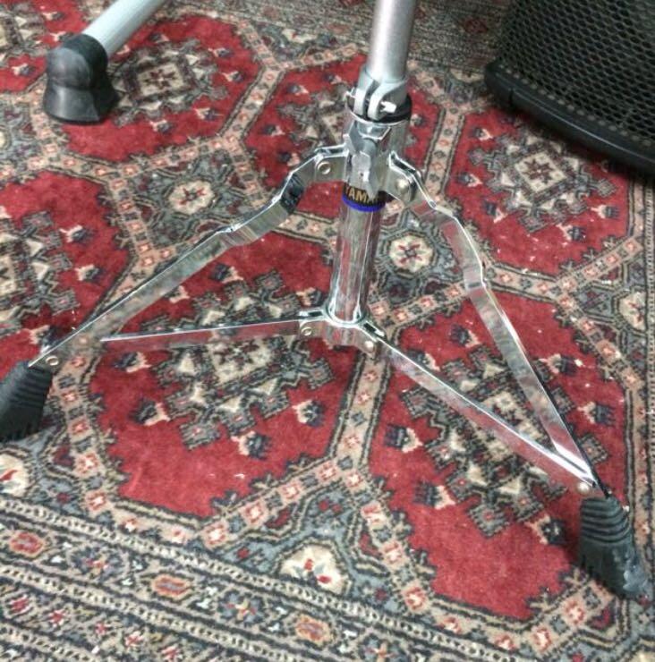 Yamaha drum DS5500U throne, Hobbies & Toys, Music & Media, Music