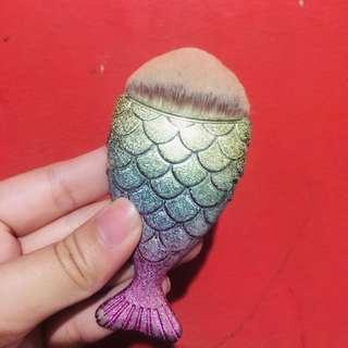 Mermaid brush