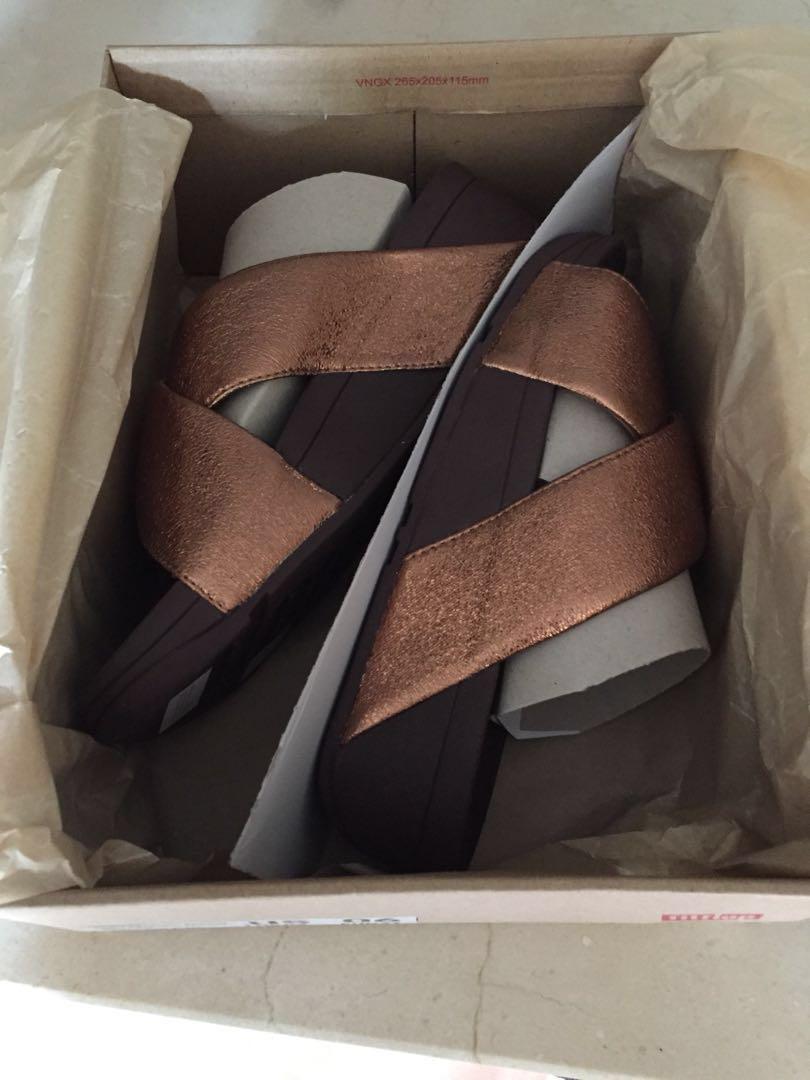 Authentic Fitflop Lulu Molten Metal Bronze Slide Price reduction from 110 Women s Fashion Footwear Flipflops and Slides on Carousell