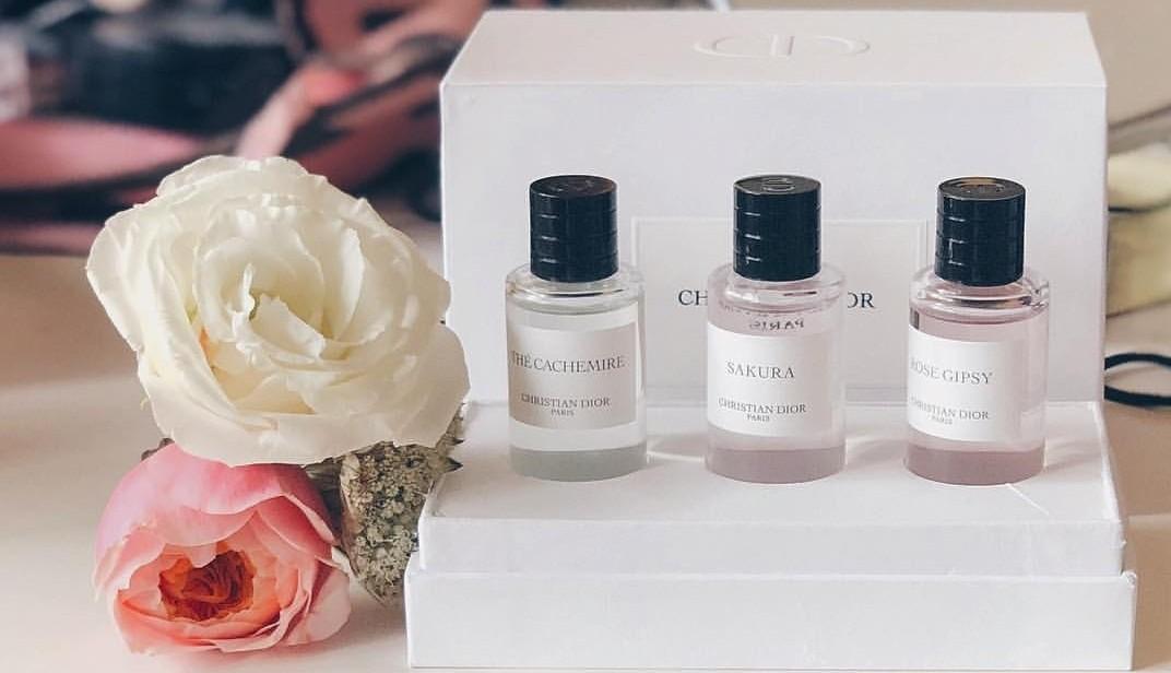 Dior perfume Maison Christian Dior Minature perfumes - 7.5 ML BNIB, Beauty & Personal Care, Fragrance & Deodorants on Carousell Dior perfume Maison Christian Dior Minature perfumes - 7.5 ML BNIB, Beauty & Personal Care, Fragrance & Deodorants on Carousell