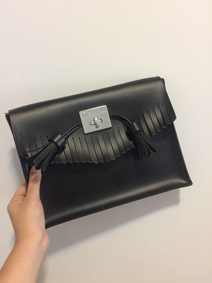 dr martens clutch