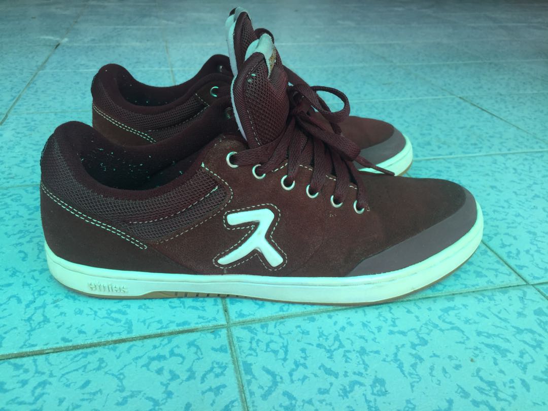 ETNIES MARANA x HOOKUP