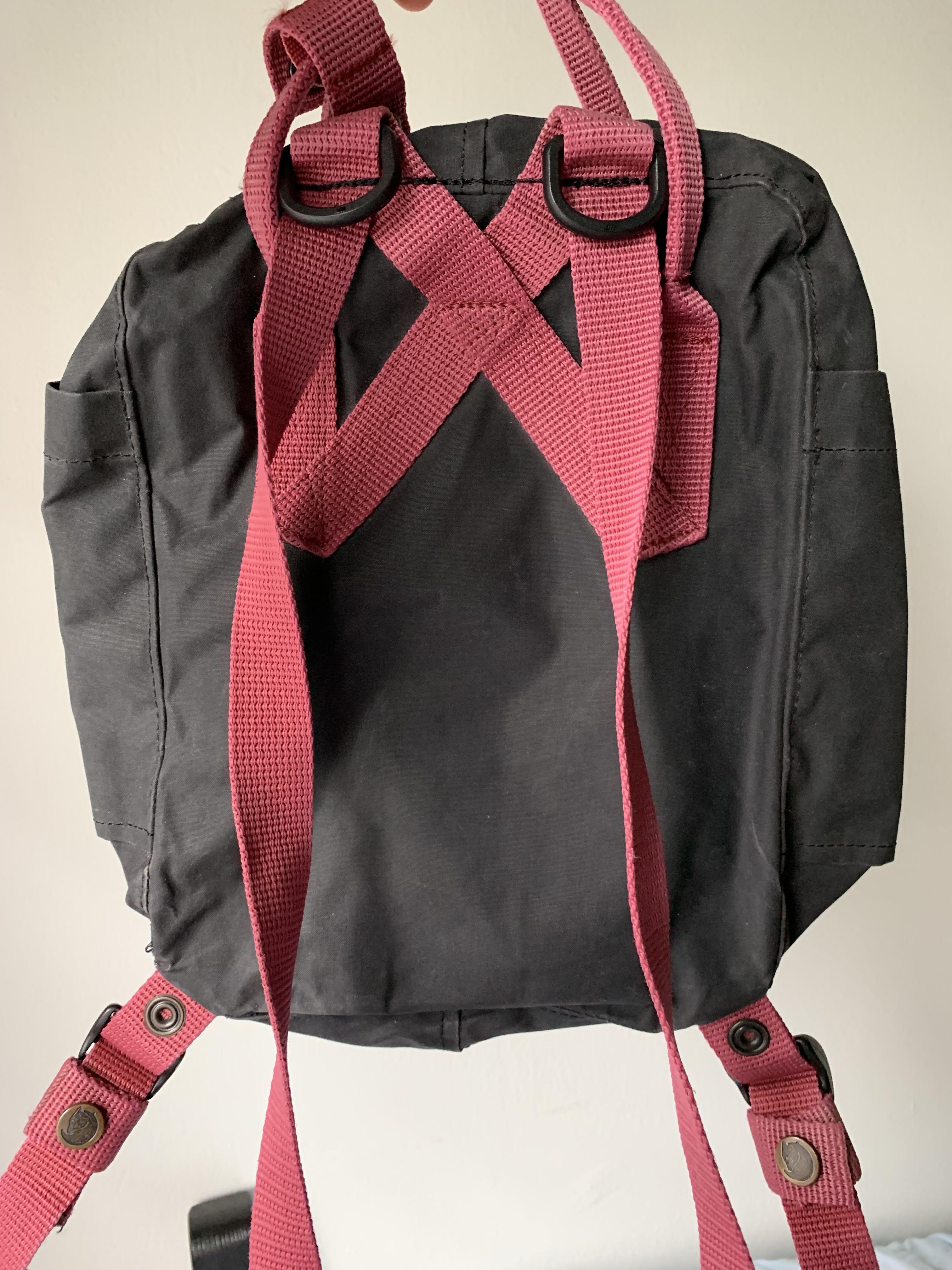 Fjallraven kanken mini black ox red clearance