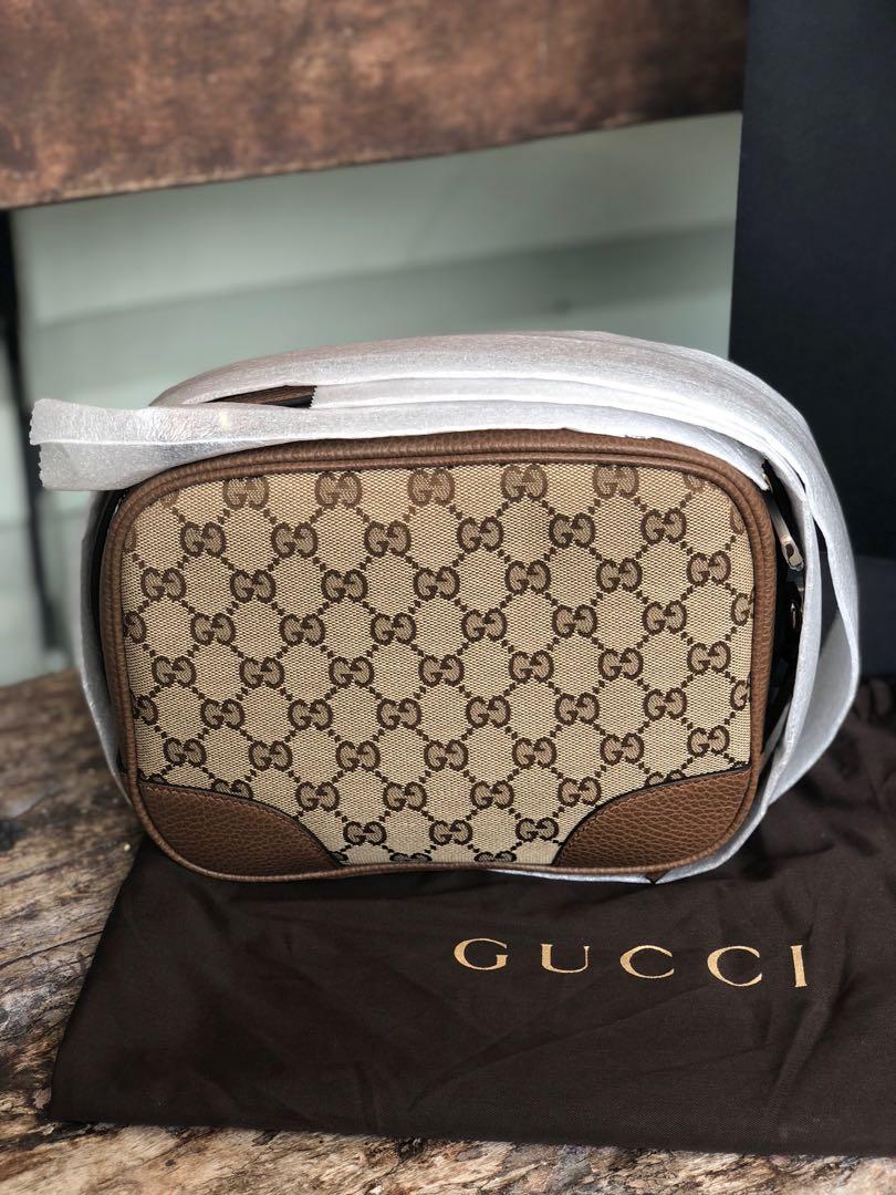 Gucci Bree Canvas Bag {guaranteed authentic} (Category: Luxury Bags & Wallets) located in Paranaque City. Submitted by Vanessacloset_VLuxe (Listing ID 202913870, Image 2). Description: Guaranteed authentic gucci bree bag comes with dustbag 🙂.