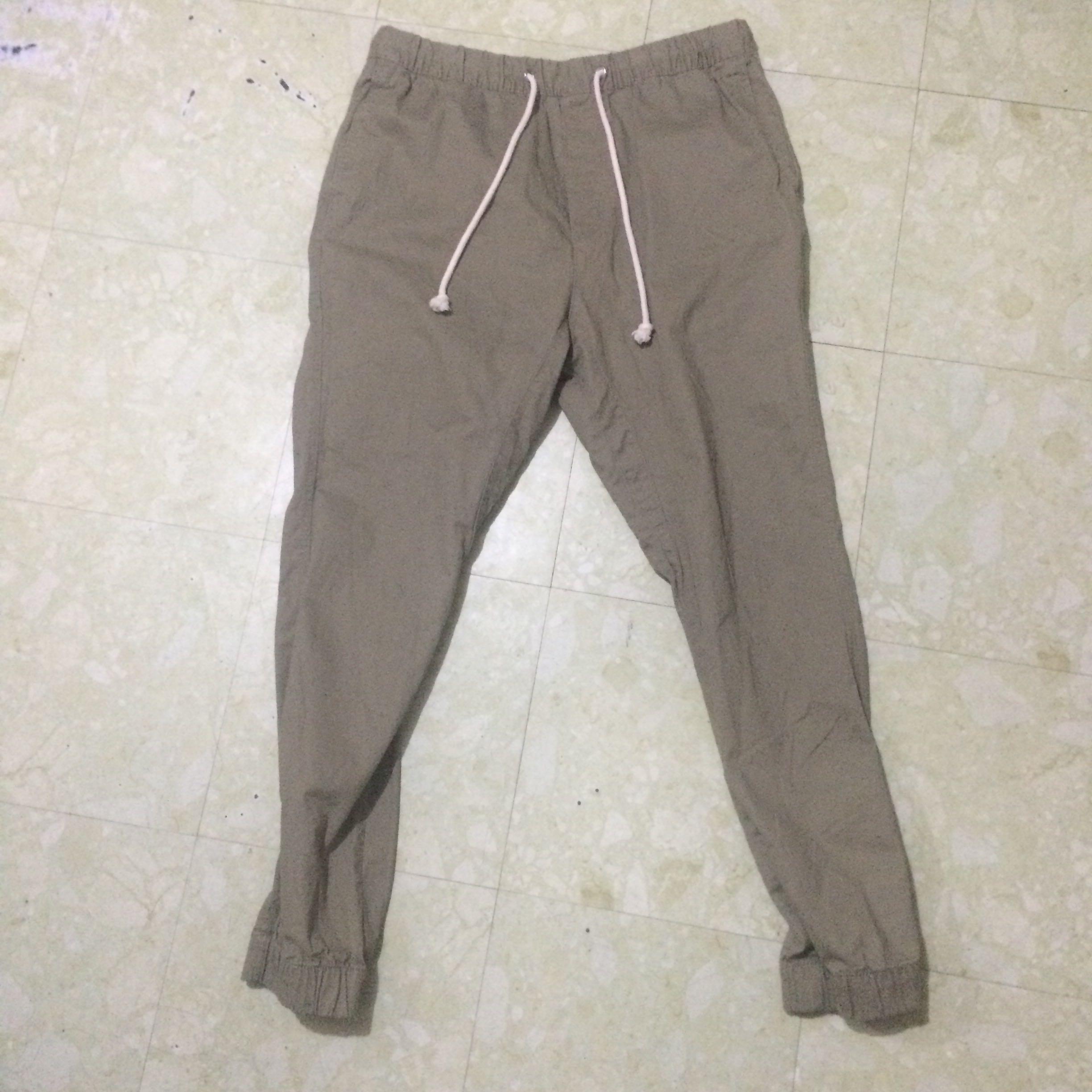 h&m mens joggers uk