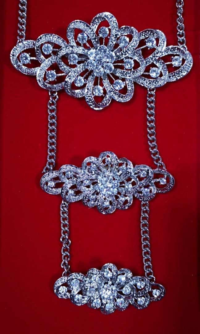 Korea Premium Brooch Kerongsang Kebaya Women S Fashion Accessories On Carousell