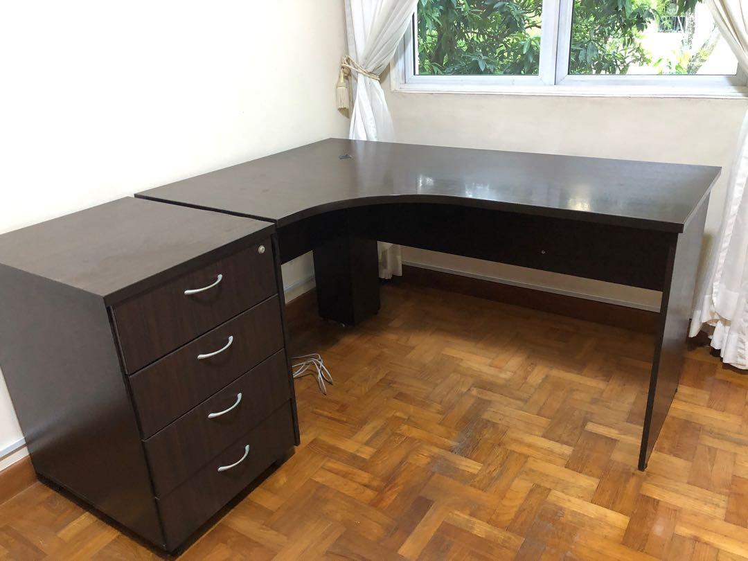 L shape study table, Furniture, Tables & Chairs on Carousell