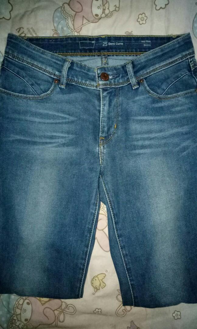 levi demi curve skinny jeans