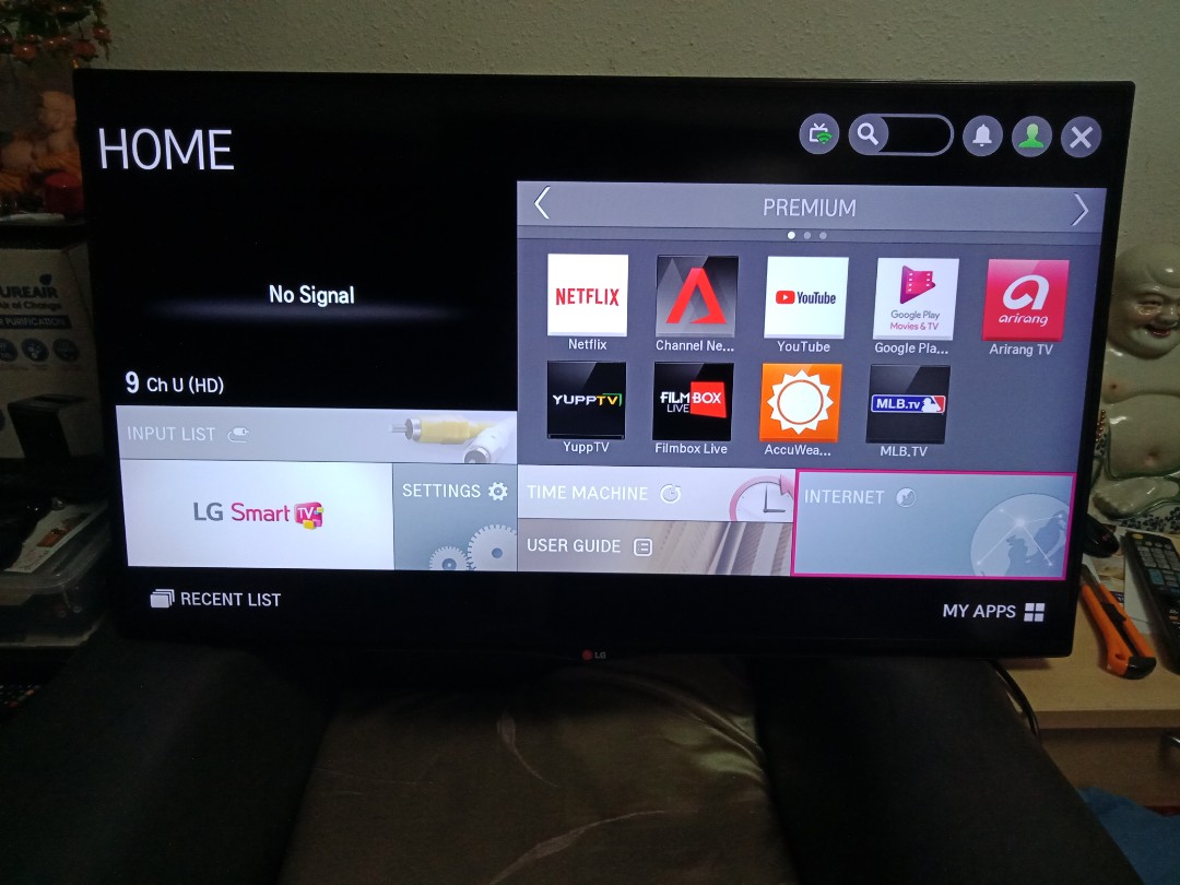 LG 40 Inch 4K Ultra HD Smart Led Tv, & Home Appliances, TV & Entertainment, TV on Carousell