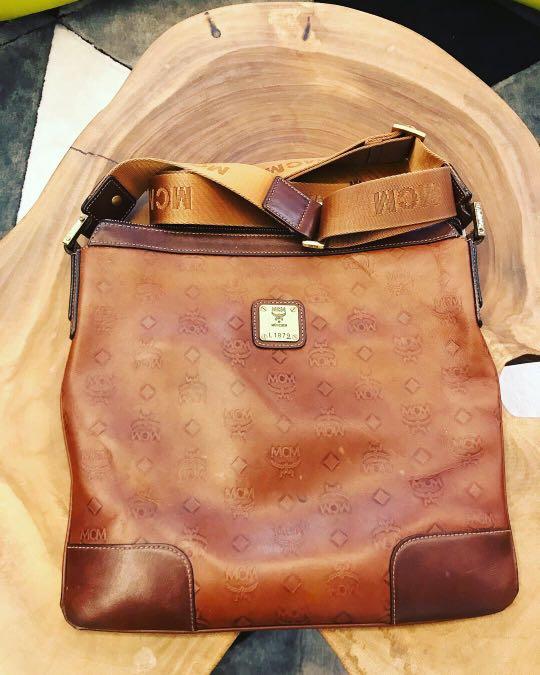 Mcm sling bag clearance korea
