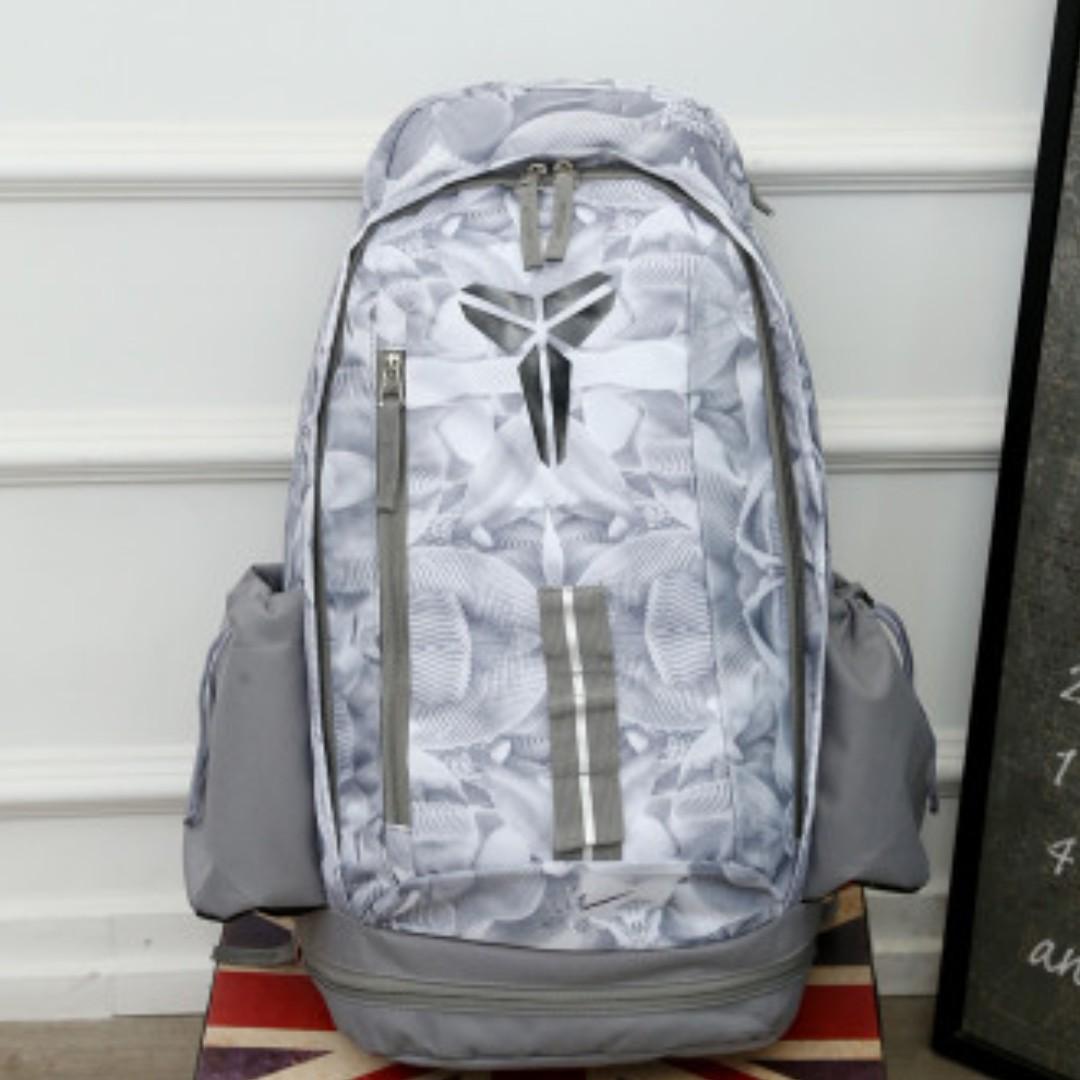 kobe nike elite bag