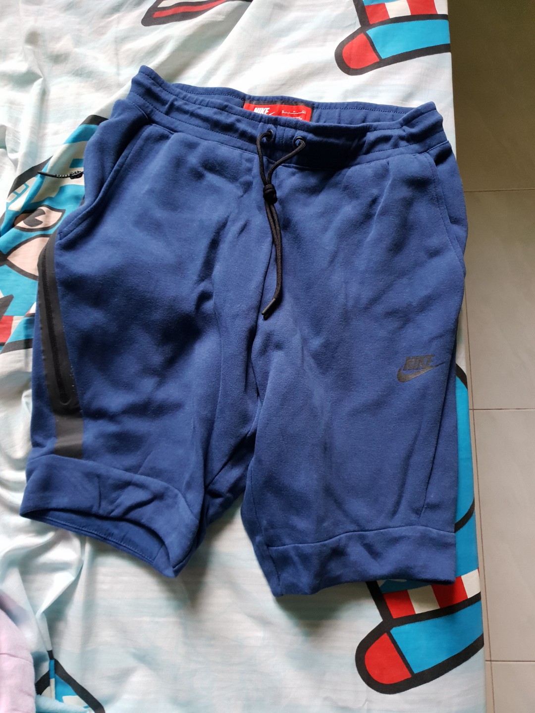 nike tech fleece shorts 2018