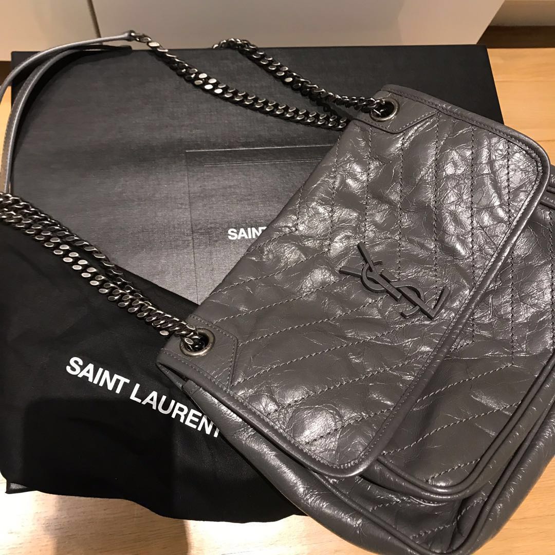 Niki medium in vintage leather store