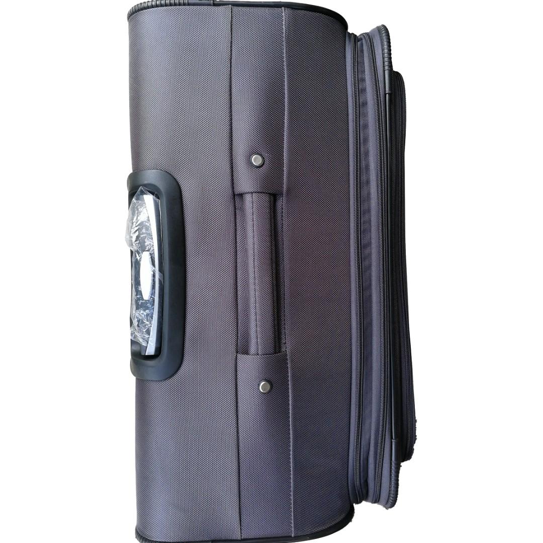 samsonite 32 spinner hard case