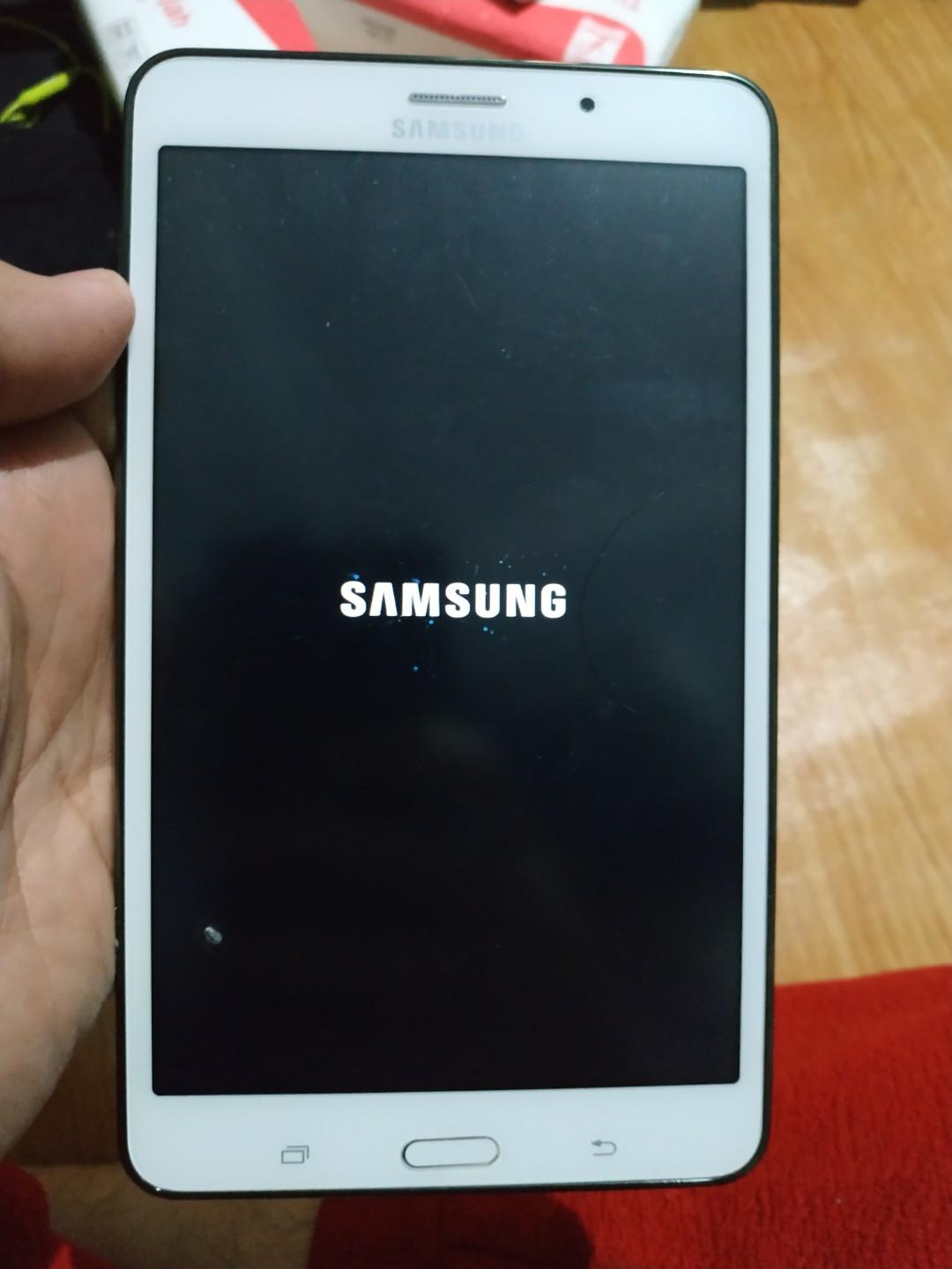 Samsung Galaxy Tab 4 Sm T235 Ram 1 5gb Rom 8gb Telepon Seluler Tablet Tablet Di Carousell