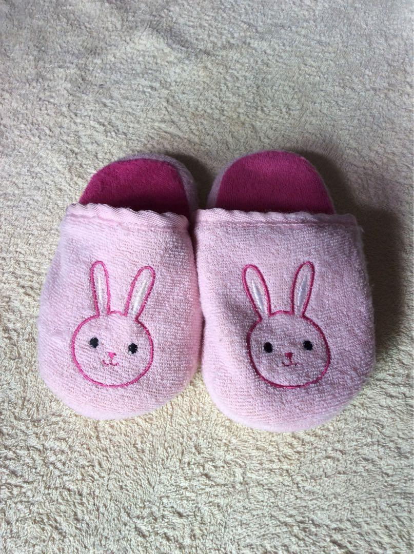 bedroom shoes for girls on Sweet Rabbit Pink Casual Home Bedroom Bathroom Baby Toddler Kids Girl Gals Slippers Sandals Shoes 16 5cm Babies Kids Girls Apparel 4 To 7 Years On Carousell