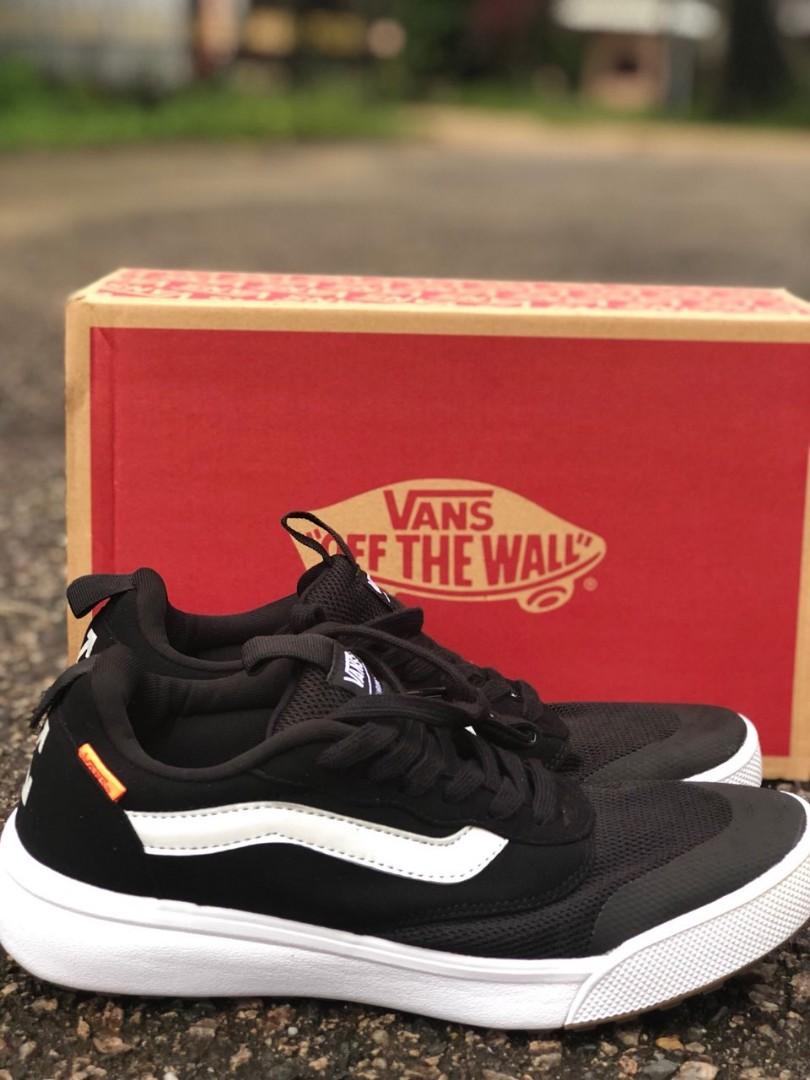 VANS ULTRARANGE OFF WHITE 1 1 40 44 Men s Fashion Footwear