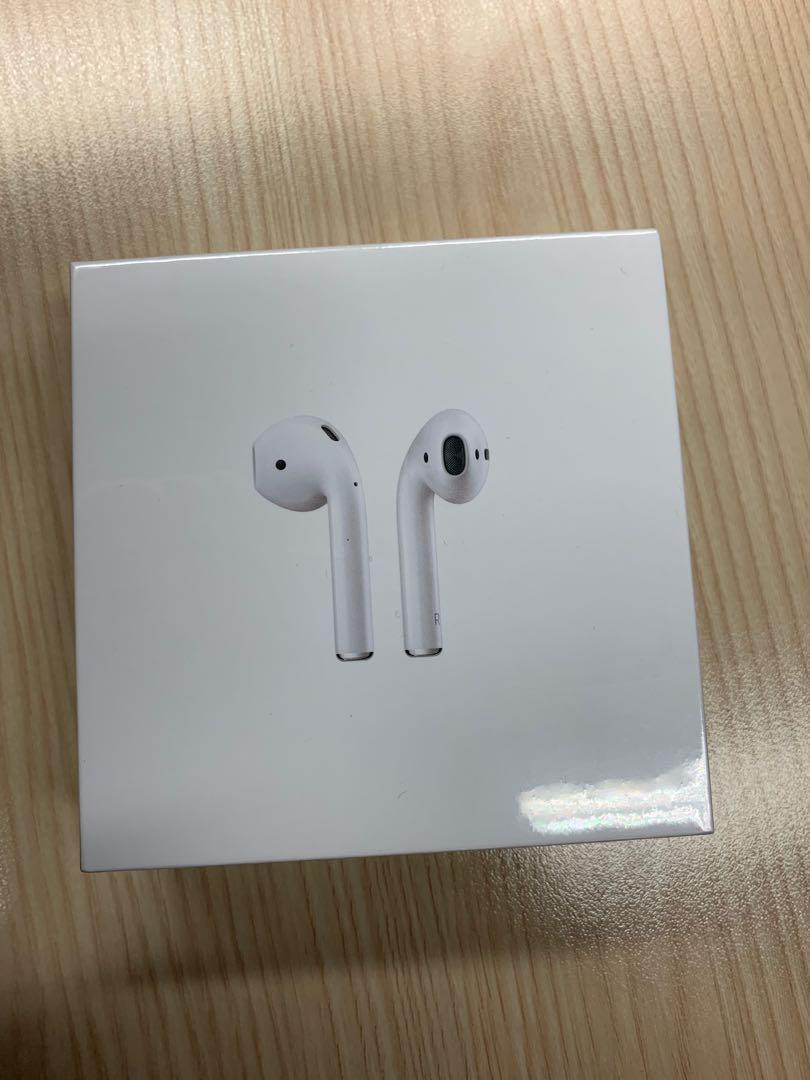 brand new apple airpods