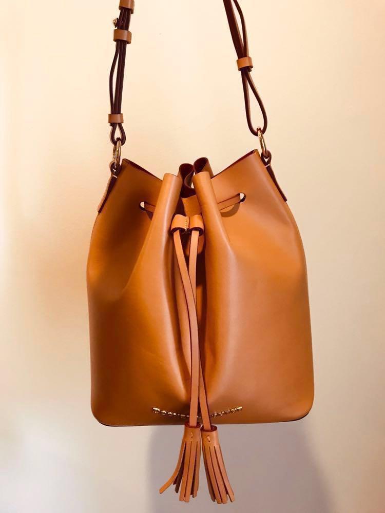 Dooney Bourke Serena Bucket Bag Women s Fashion Bags Wallets Tote Bags on Carousell