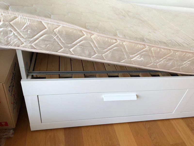 IKEA BRIMNES SOFA BED / DAYBED / SINGLE / DOUBLE & DRAWERS, Furniture