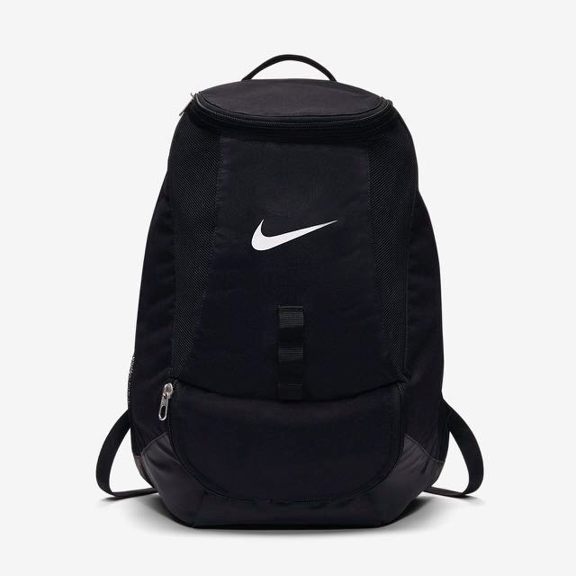 plain black nike rucksack