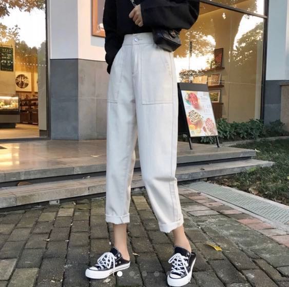 Korean fashion outlet mom jeans