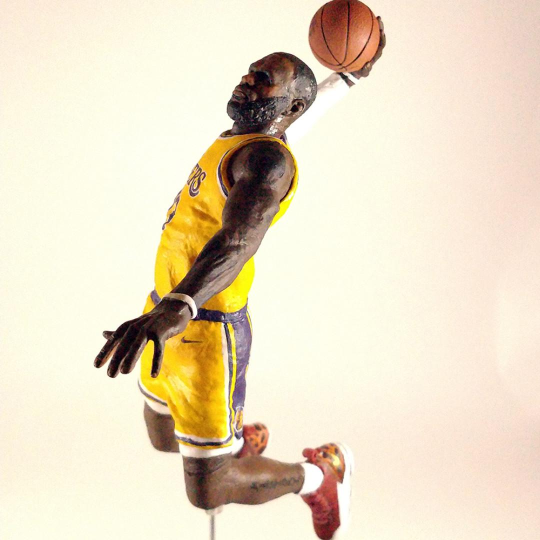 King James (Lakers Edition) - Custom Design Minifigure –