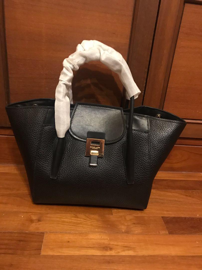 Michael Kors Collection Bancroft Tote Women S Fashion Bags Wallets Handbags On Carousell