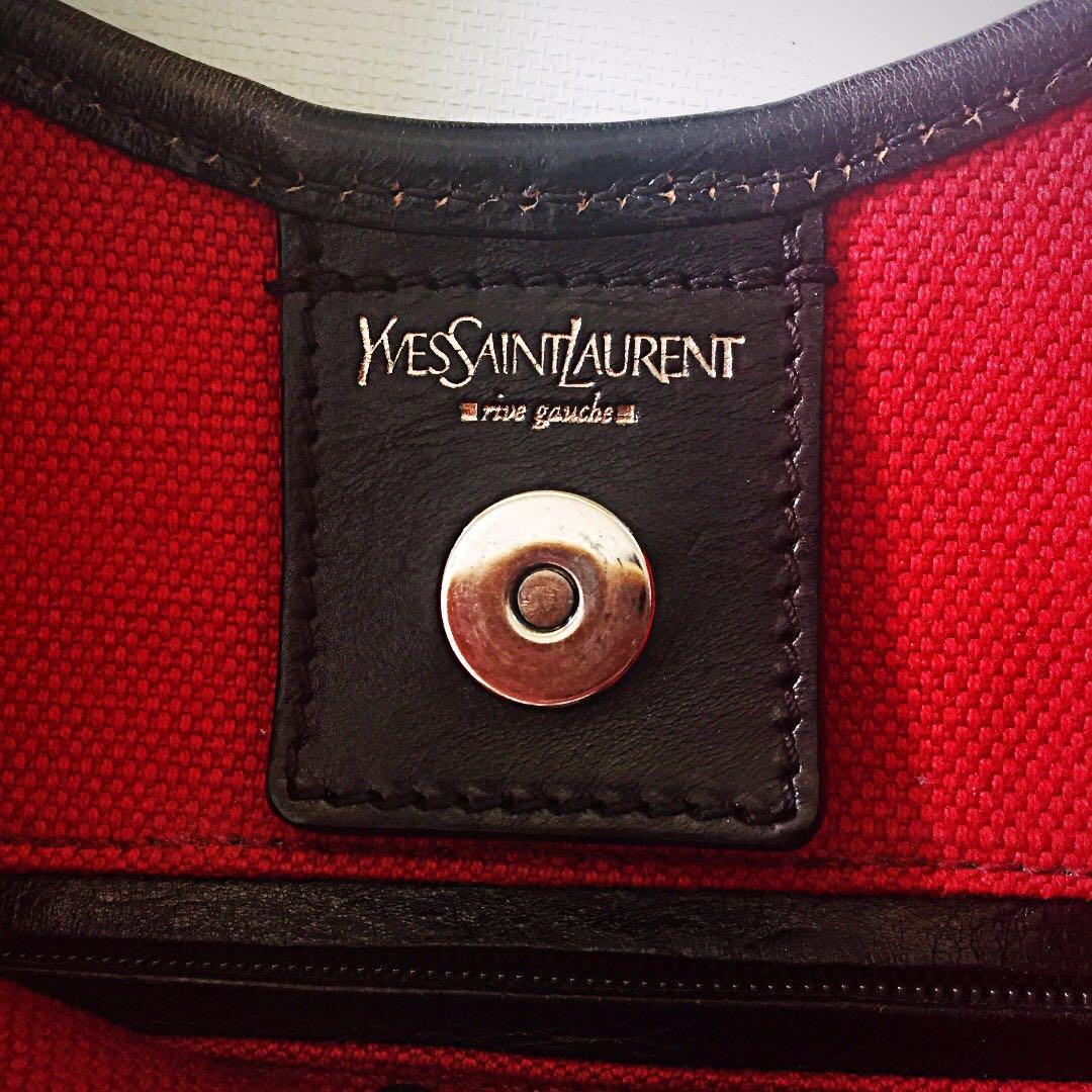 YSL YVES SAINT LAURENT Red Iconic Mombasa Leather Shoulder Hobo Bag Horn  Handle