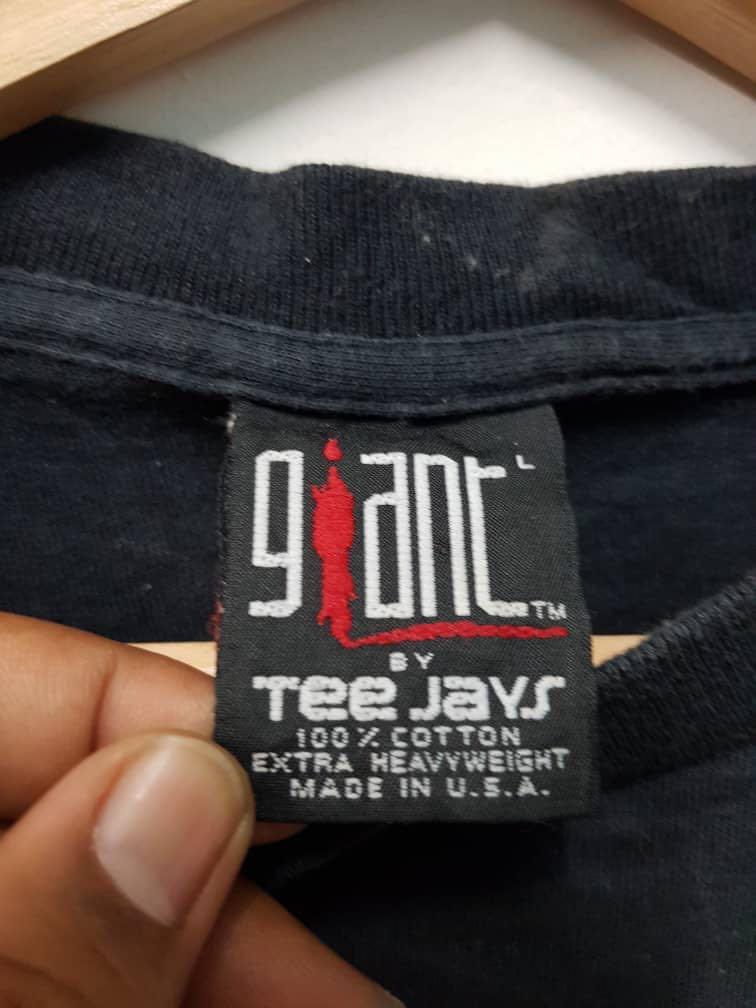Giant tee deals