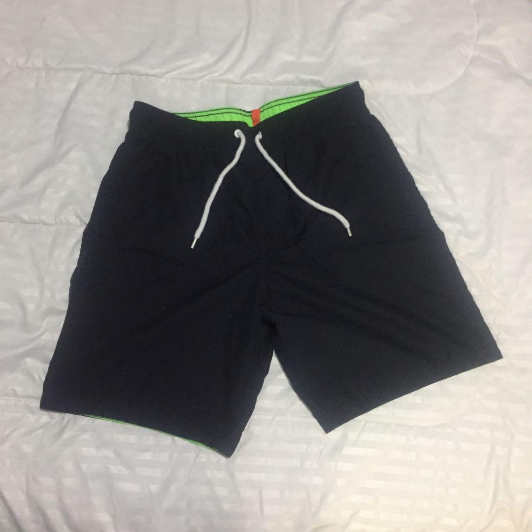 Black Board Shorts (Category: Shorts) located in Cavite. Submitted by _declutterwithjc (Listing ID 203207028, Image 1). Description: Washed but never worn.
