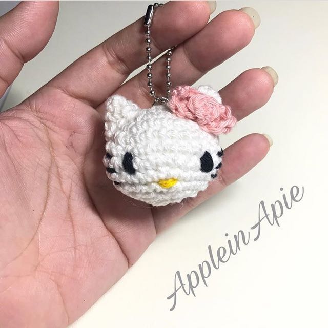 Crochet Hello Kitty Keychain Ava Crochet