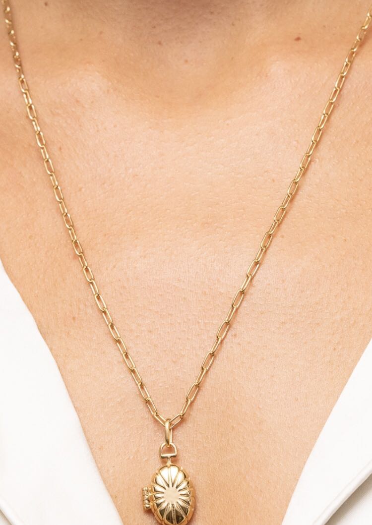 Mejuri Locket Necklace Women s Fashion Jewelry on Carousell