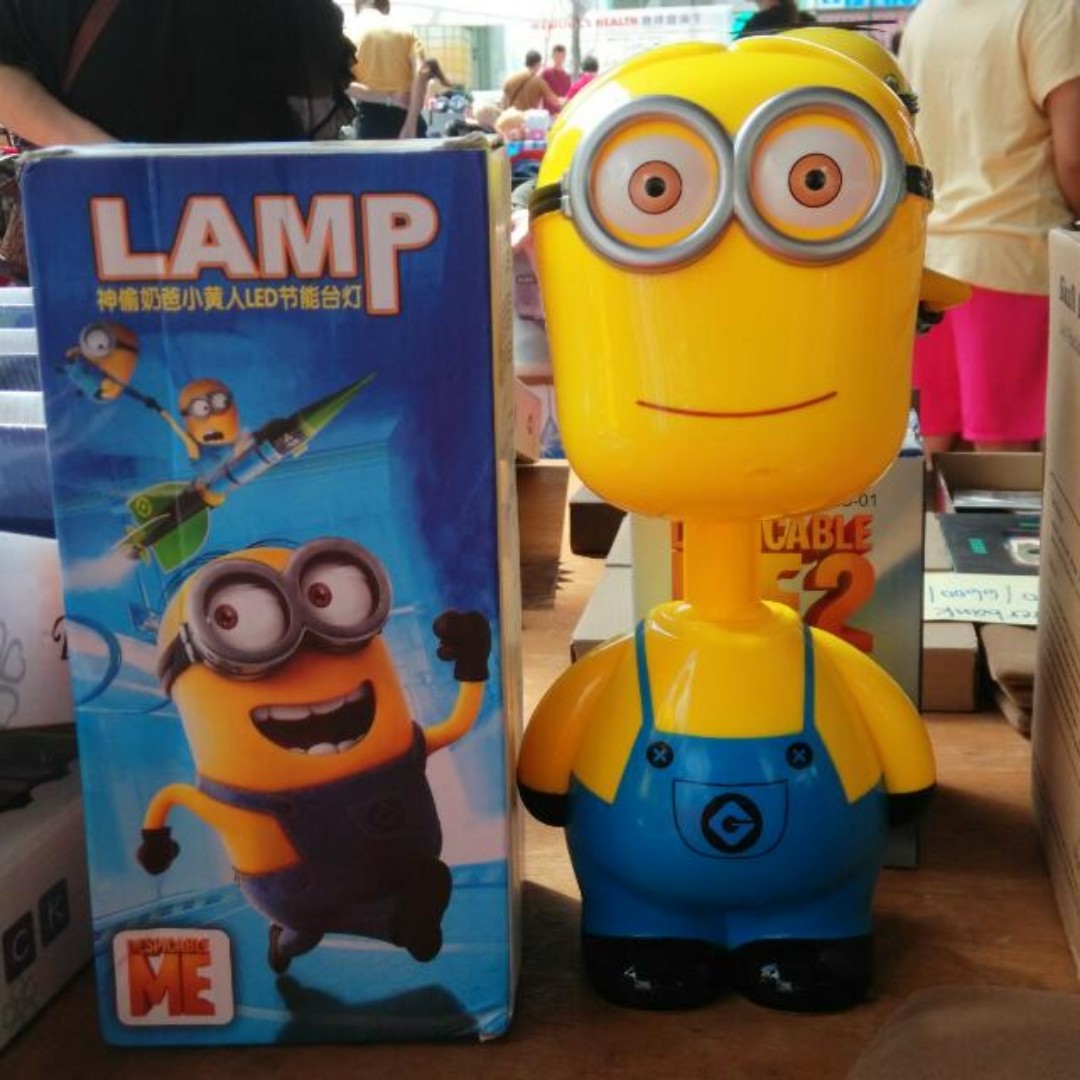 minion study lamp